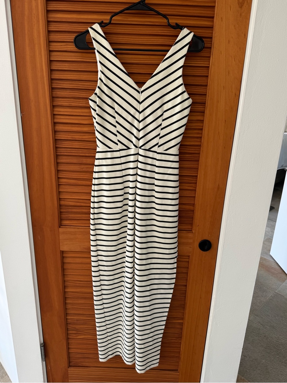 LUMIER Women's V-Neck Black & White Striped Maxi Dress